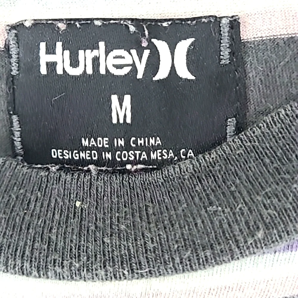 HURLEY Port City Men's Short Sleeve Gray Striped Crew Neck T-Shirt - Size Medium